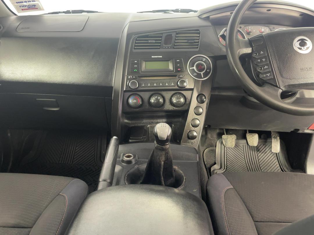 Photo '18' of Ssangyong Actyon Sport
