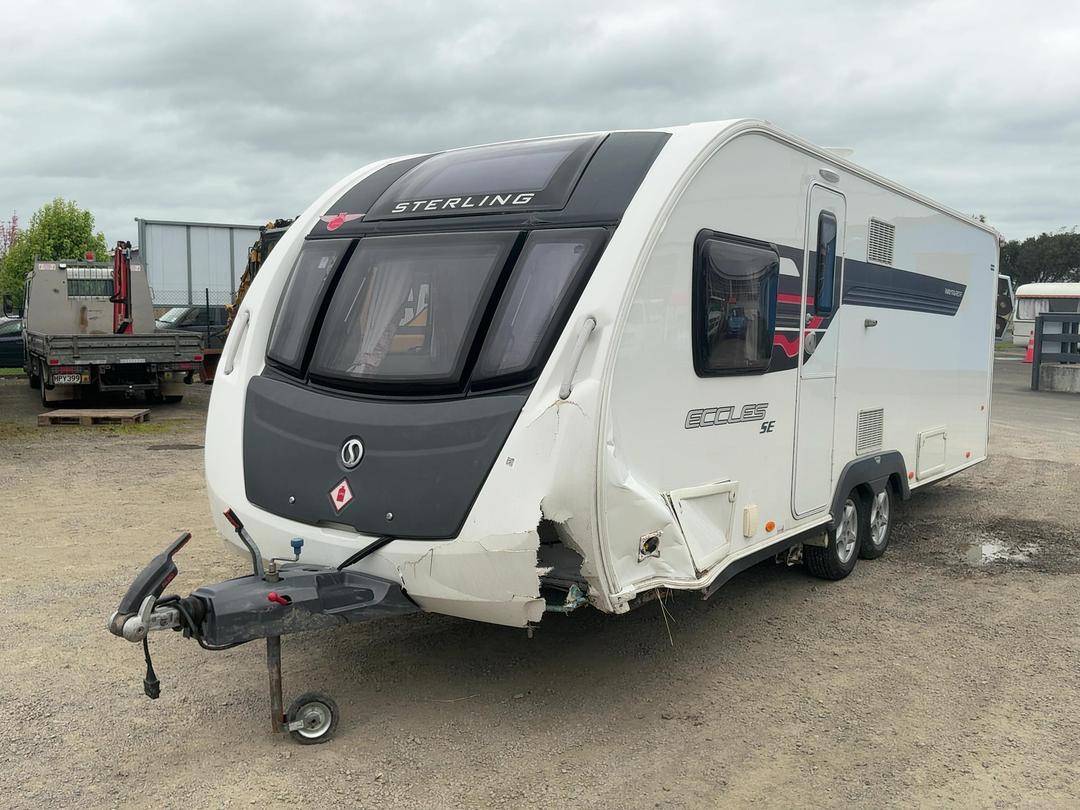 Photo '7' of Sterling Eccles SE Caravan - Tandem