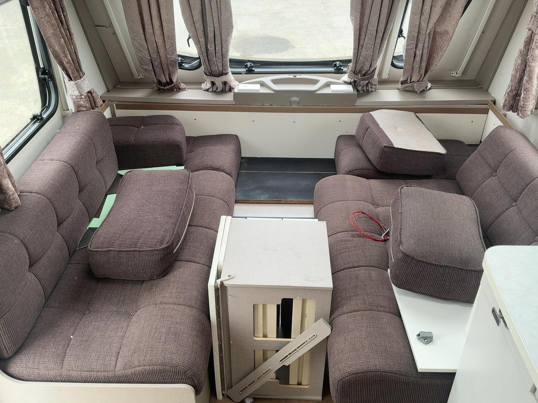 Photo '19' of Sterling Eccles SE Caravan - Tandem