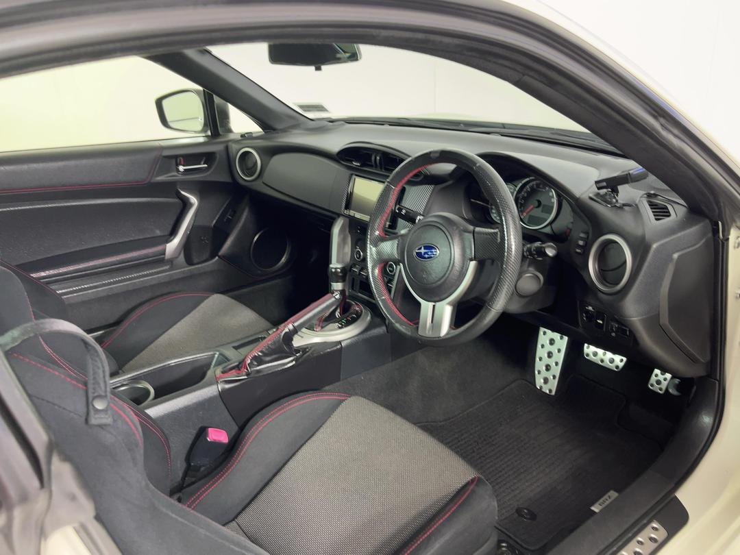 Photo '16' of Subaru BRZ