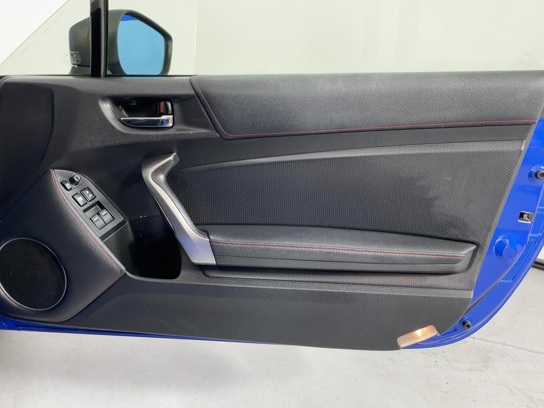 Photo '15' of Subaru BRZ