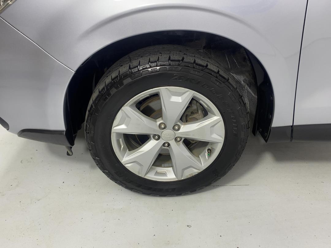 Photo '10' of Subaru Forester