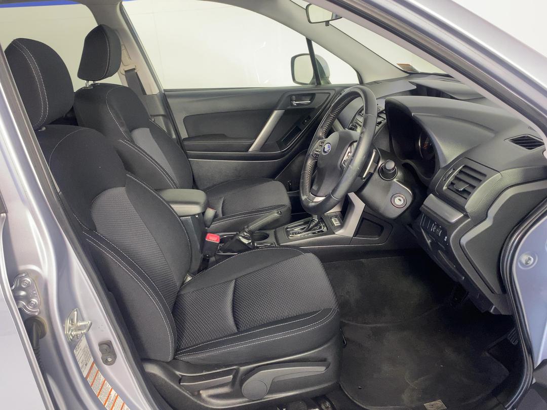 Photo '16' of Subaru Forester