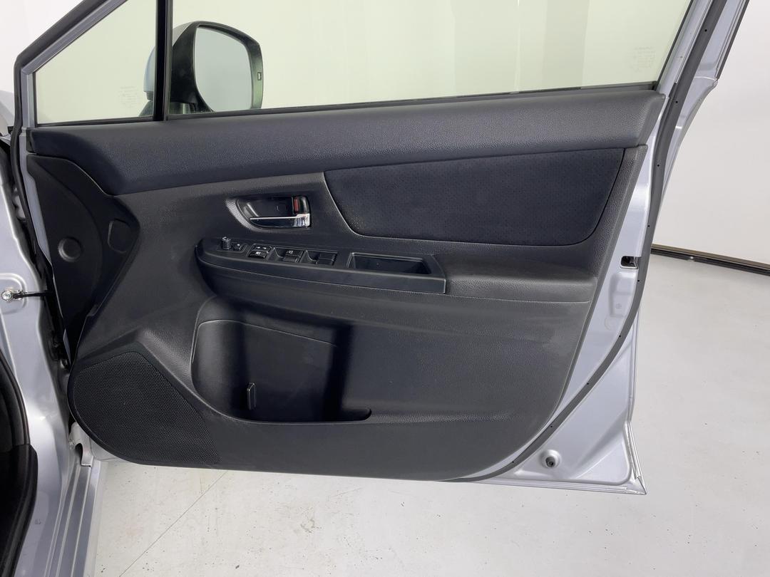 Photo '15' of Subaru Impreza
