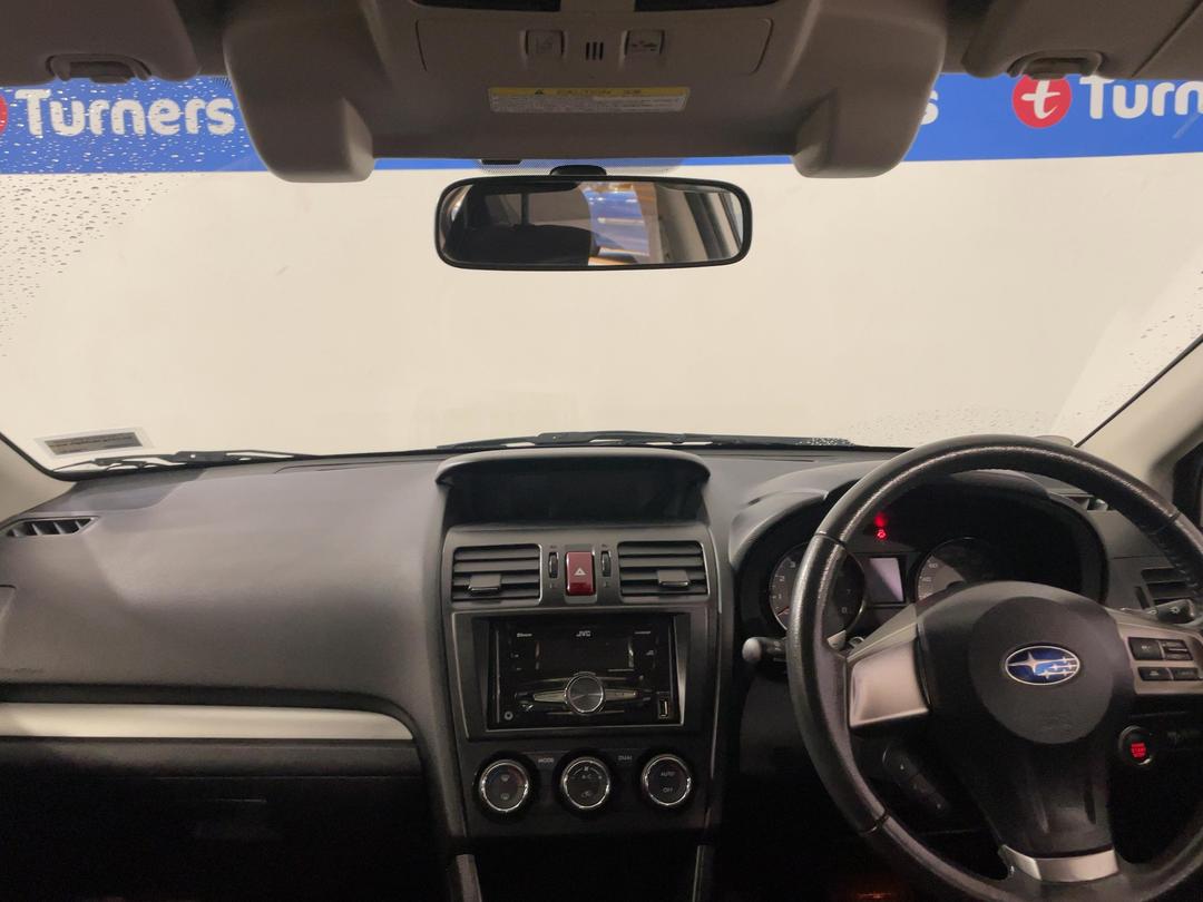 Photo '17' of Subaru Impreza