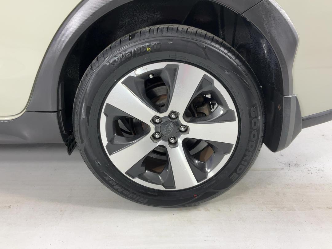 Photo '11' of Subaru Impreza