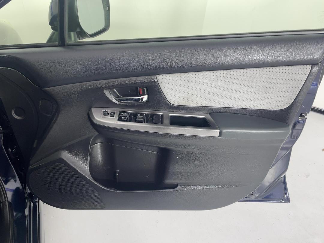Photo '15' of Subaru Impreza