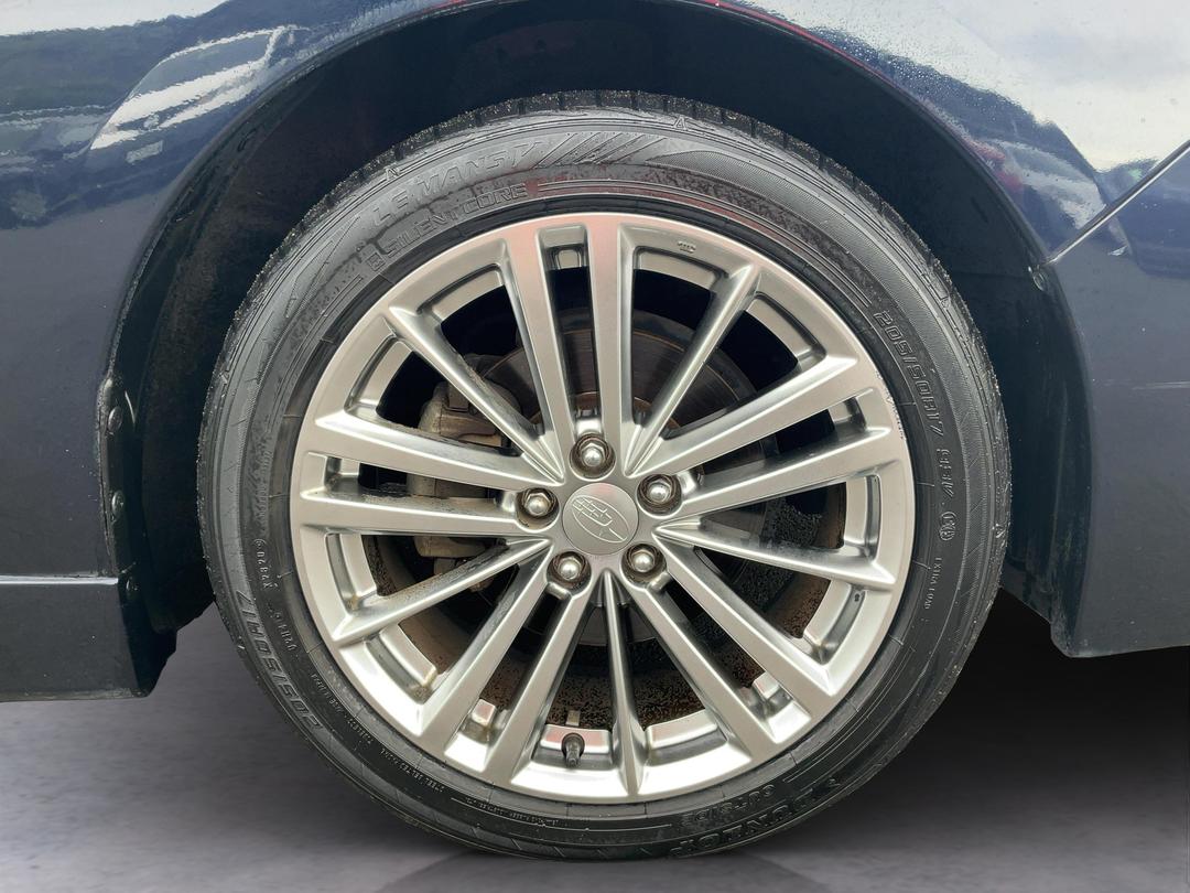 Photo '9' of Subaru Impreza