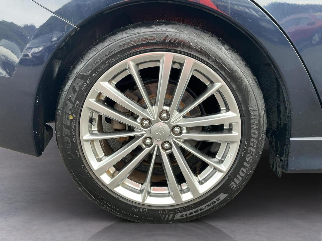 Photo '12' of Subaru Impreza