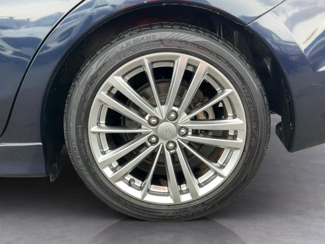 Photo '11' of Subaru Impreza