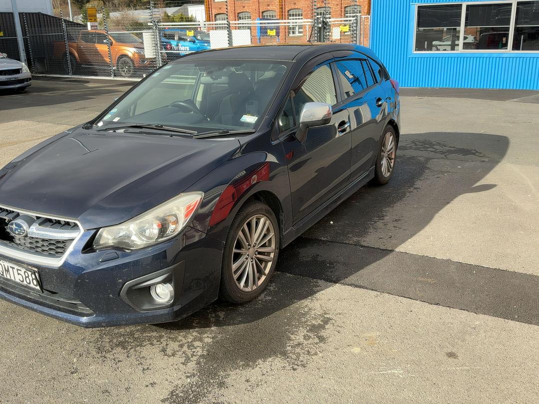 Photo '3' of Subaru Impreza Photo '3' of Subaru Impreza