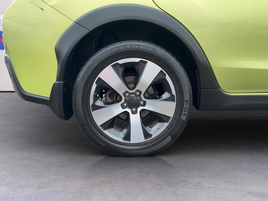 Photo '12' of Subaru Impreza