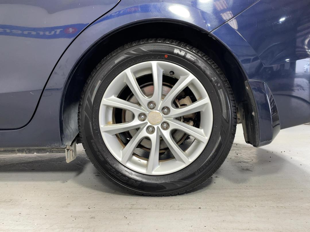 Photo '11' of Subaru Impreza