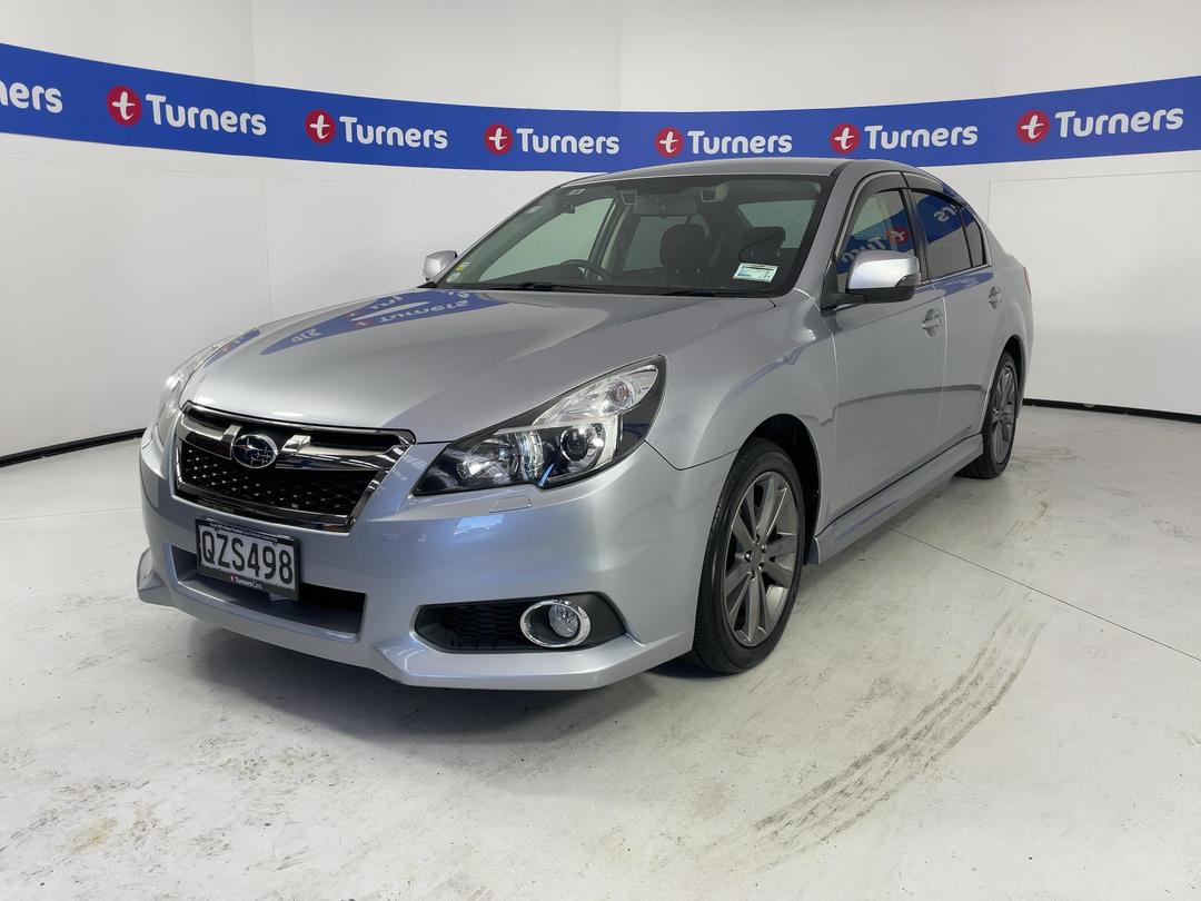 Photo '4' of Subaru Legacy