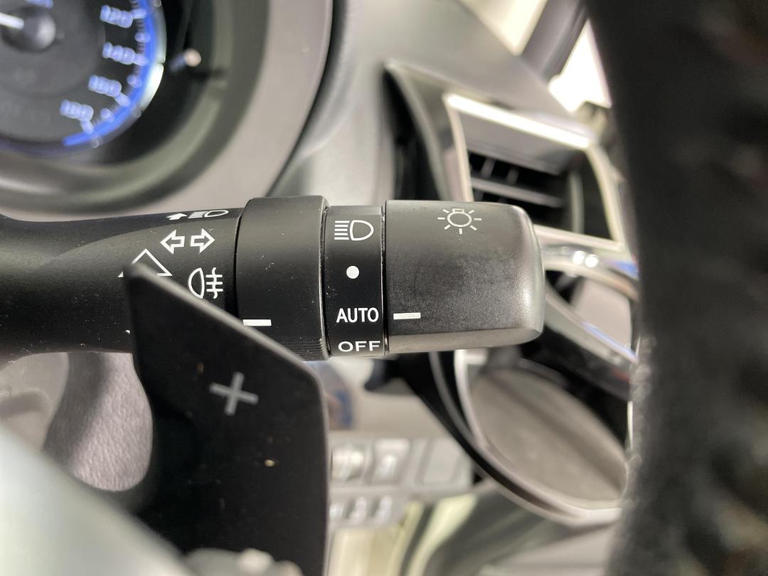 Photo '32' of Subaru Levorg