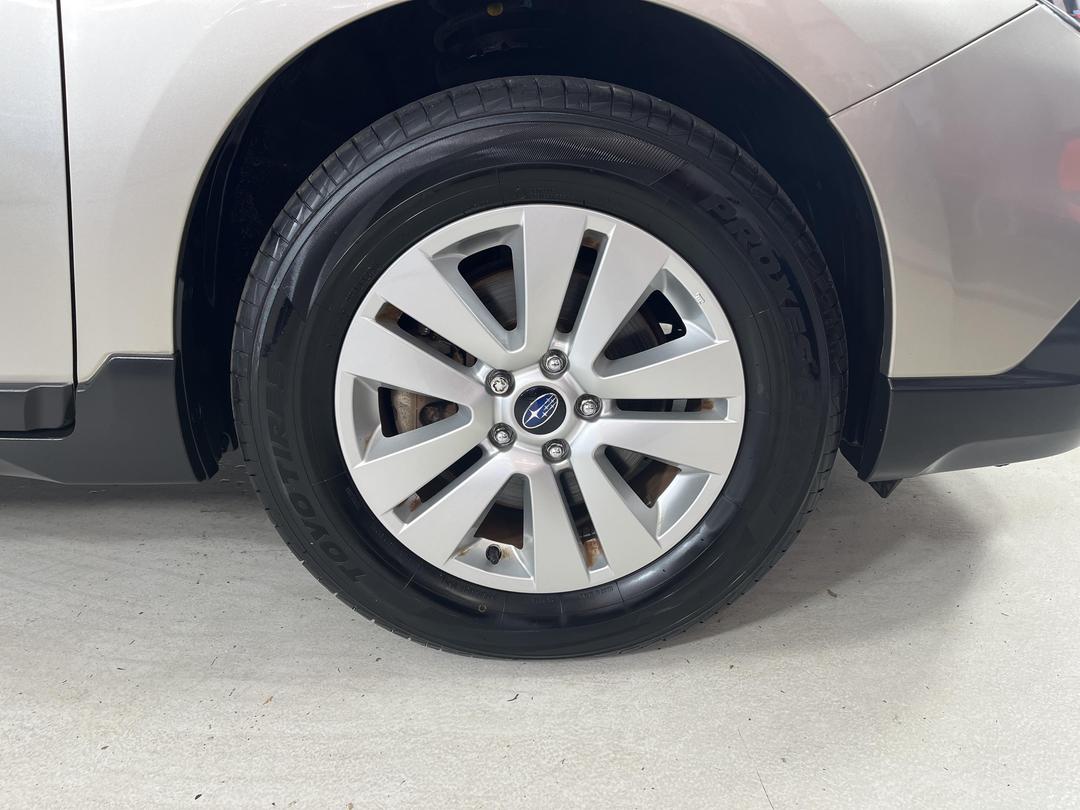 Photo '9' of Subaru Outback