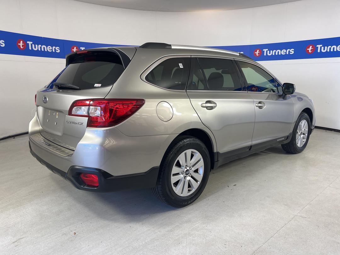 Photo '7' of Subaru Outback