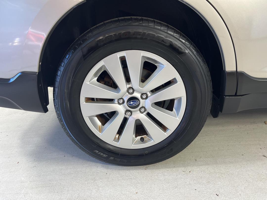 Photo '12' of Subaru Outback