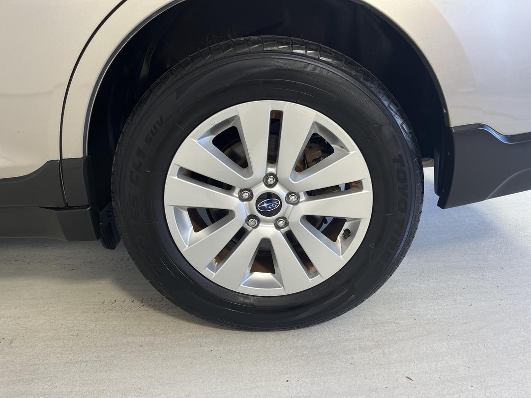 Photo '11' of Subaru Outback