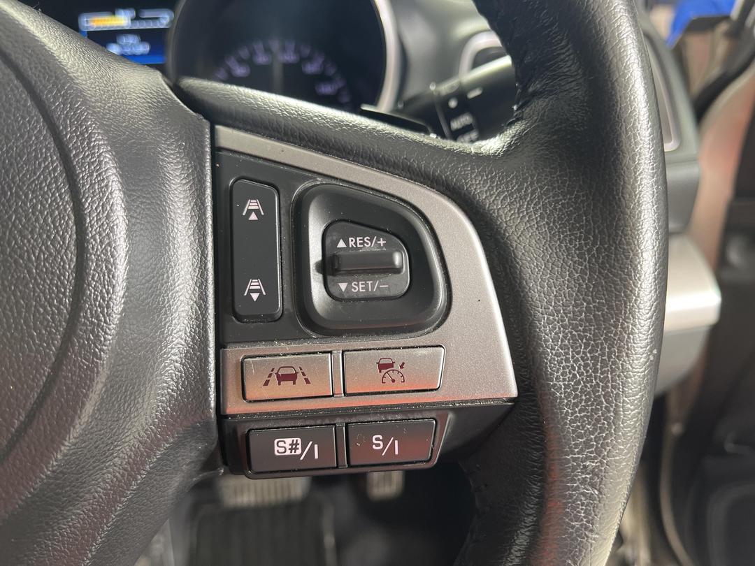 Photo '23' of Subaru Outback