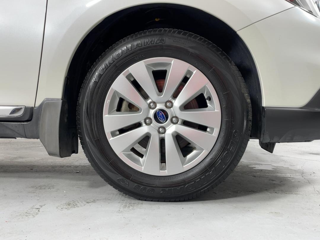 Photo '9' of Subaru Outback