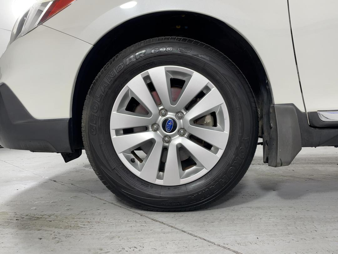 Photo '10' of Subaru Outback