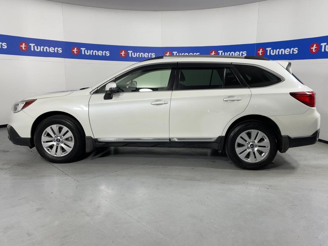 Photo '24' of Subaru Outback