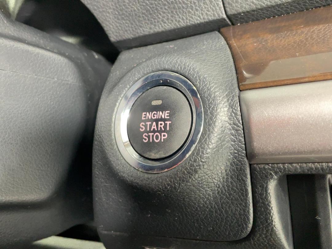 Photo '32' of Subaru Outback