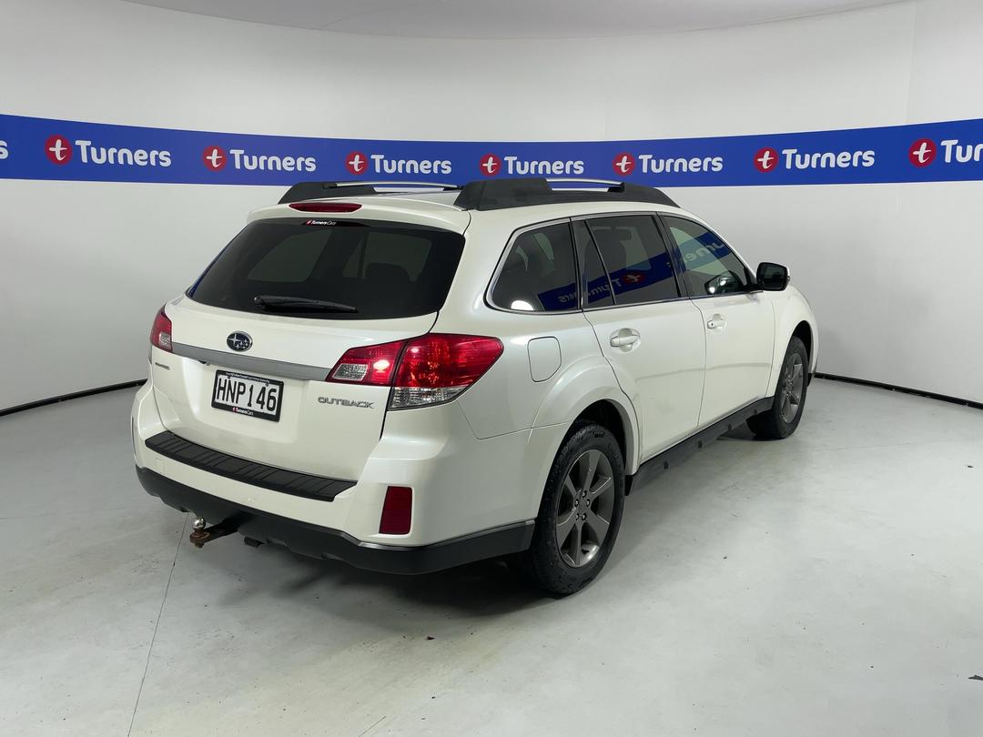 Photo '7' of Subaru Outback