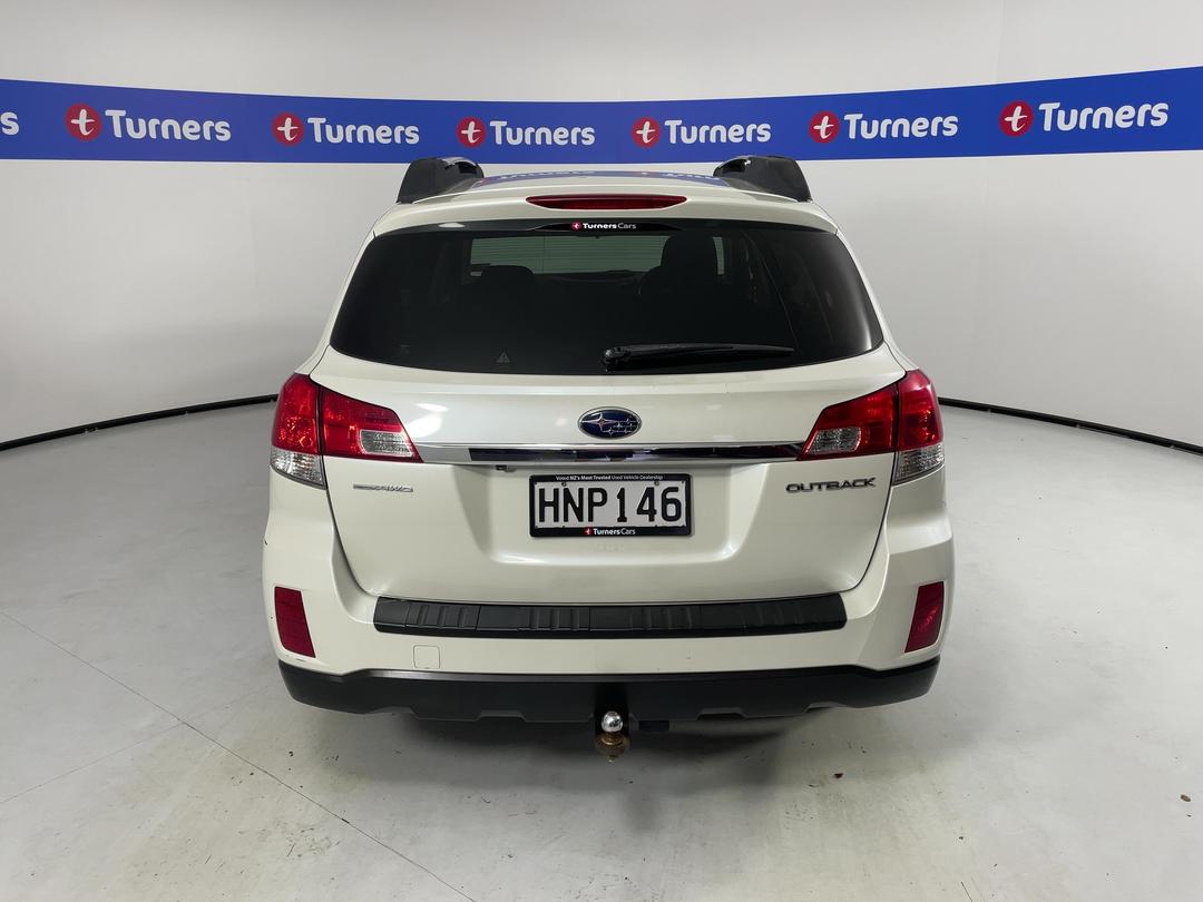 Photo '6' of Subaru Outback