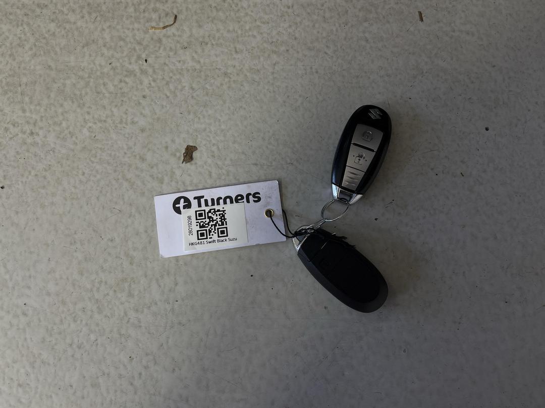 Photo '22' of Suzuki Swift