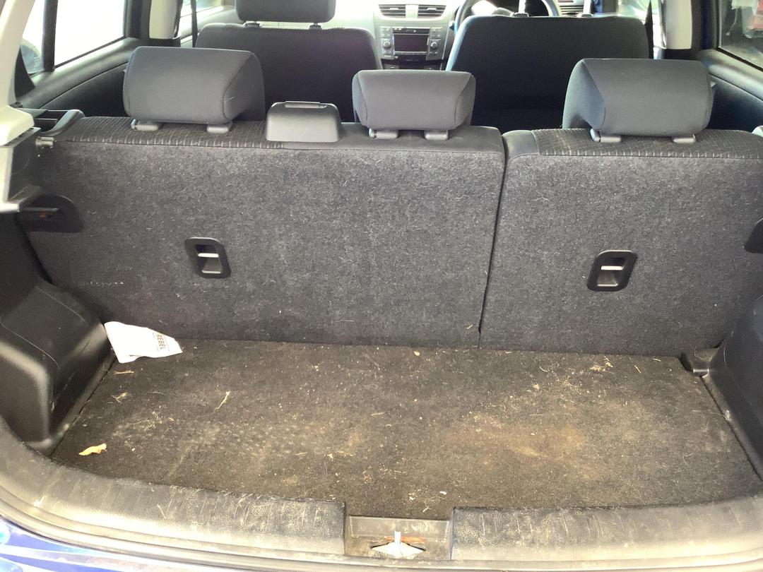 Photo '6' of Suzuki Swift