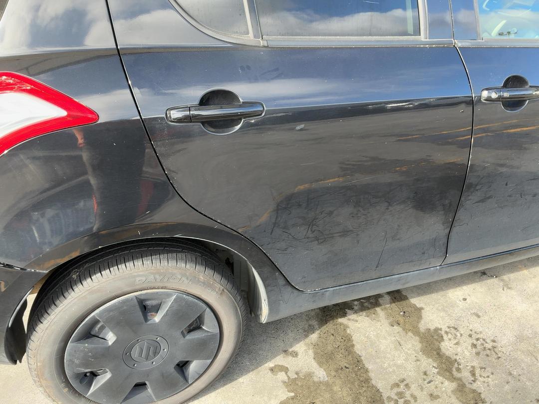 Photo '16' of Suzuki Swift Photo '16' of Suzuki Swift