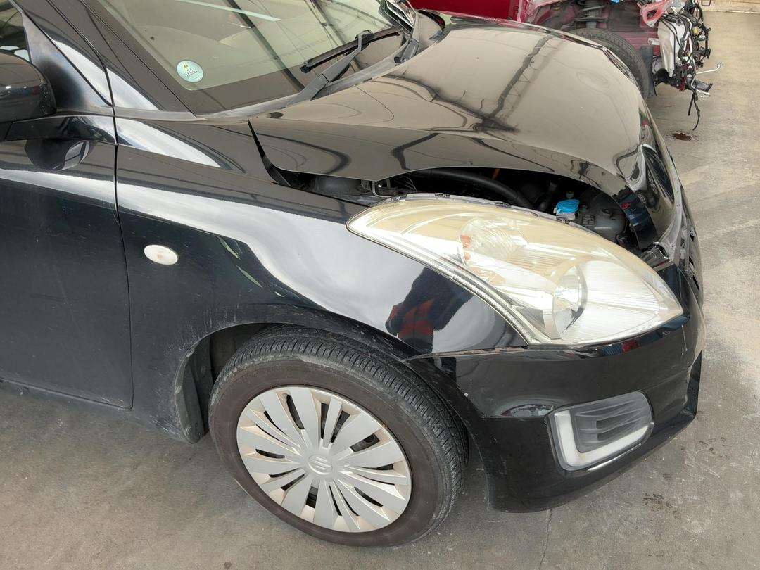 Photo '3' of Suzuki Swift Photo '3' of Suzuki Swift