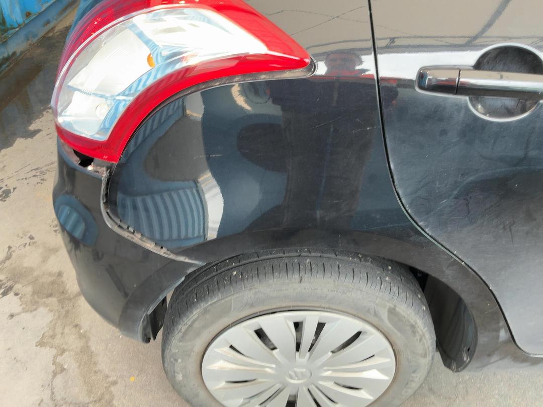 Photo '19' of Suzuki Swift Photo '19' of Suzuki Swift
