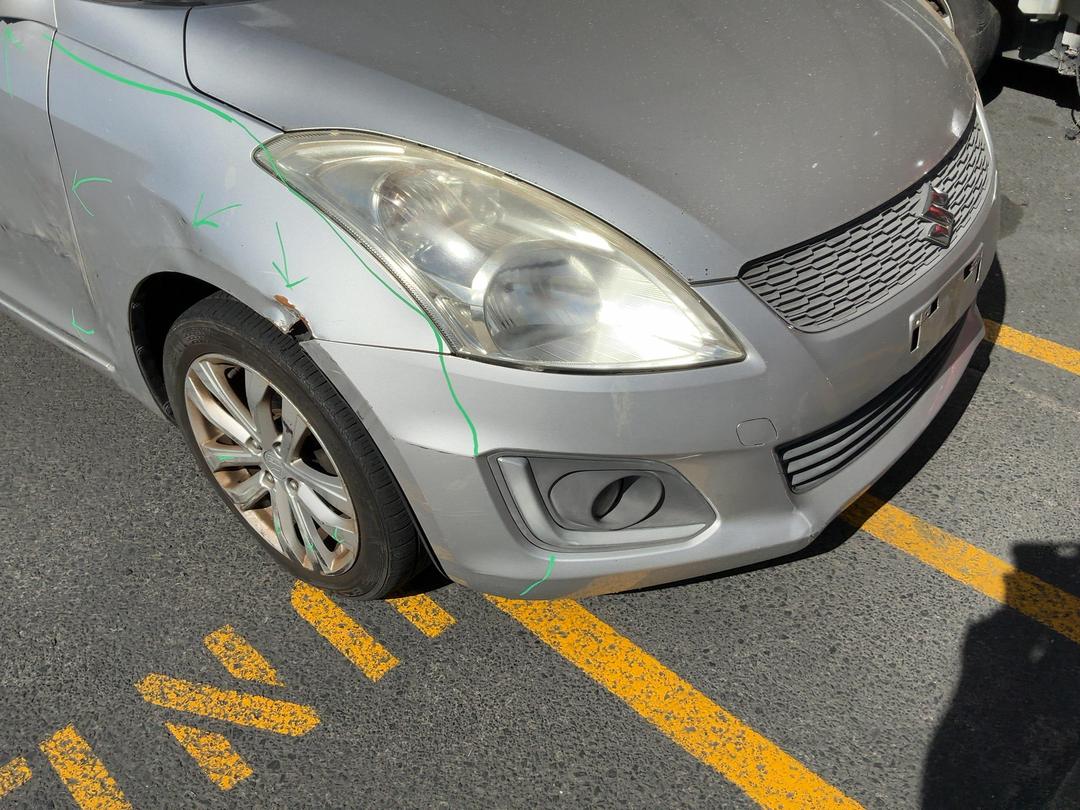 Photo '4' of Suzuki Swift Photo '4' of Suzuki Swift