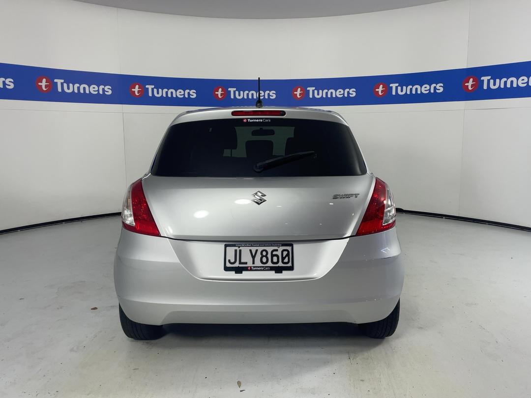 Photo '6' of Suzuki Swift