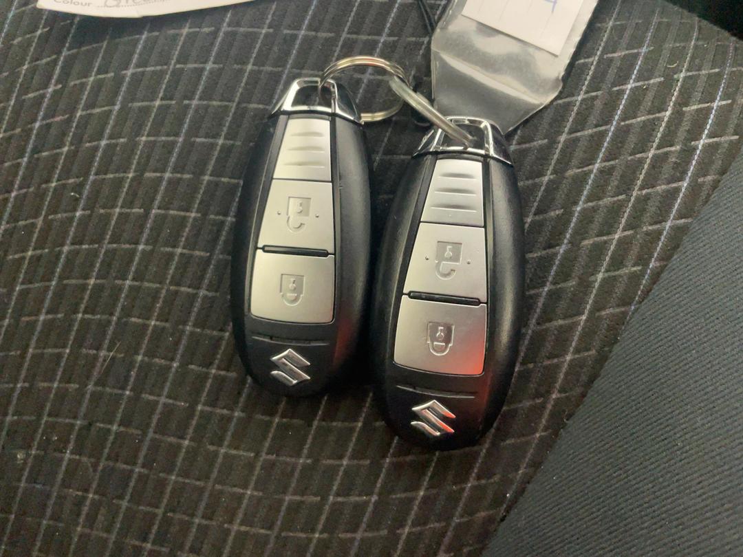 Photo '22' of Suzuki Swift