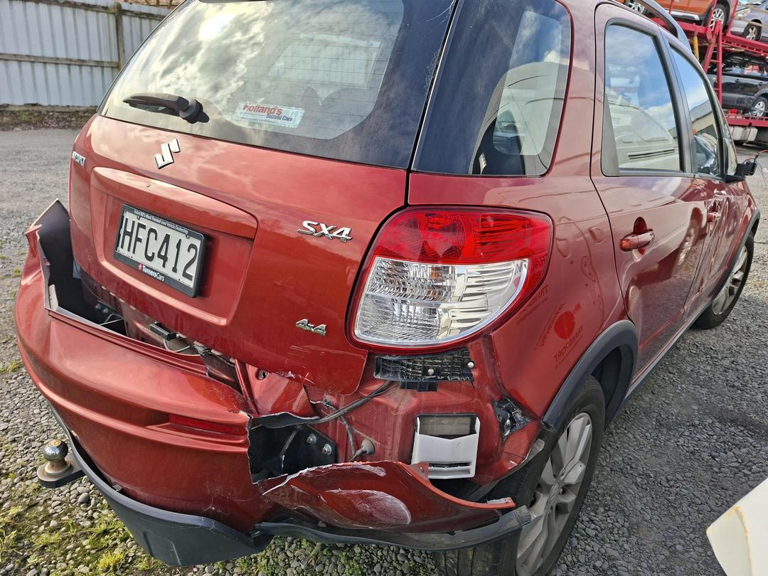 Photo '6' of Suzuki SX4 LTD Photo '6' of Suzuki SX4 LTD