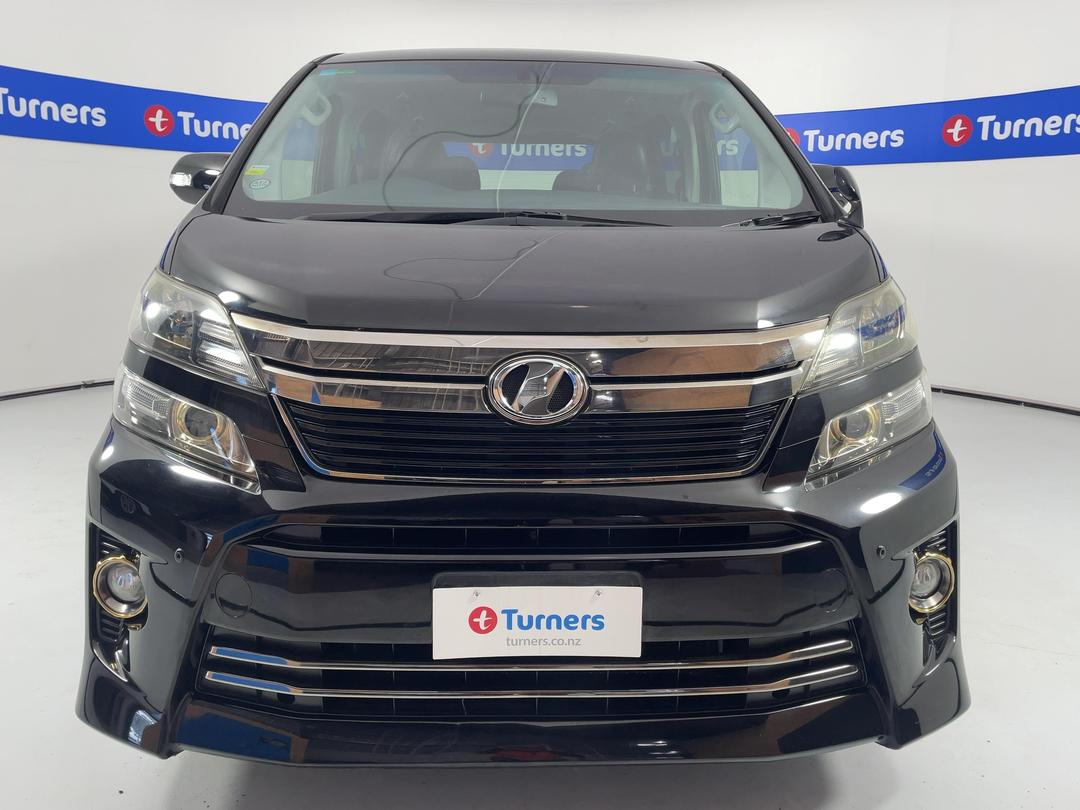 Photo '2' of Toyota Alphard