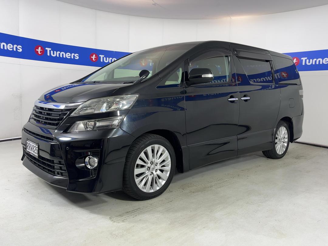 Photo '4' of Toyota Alphard