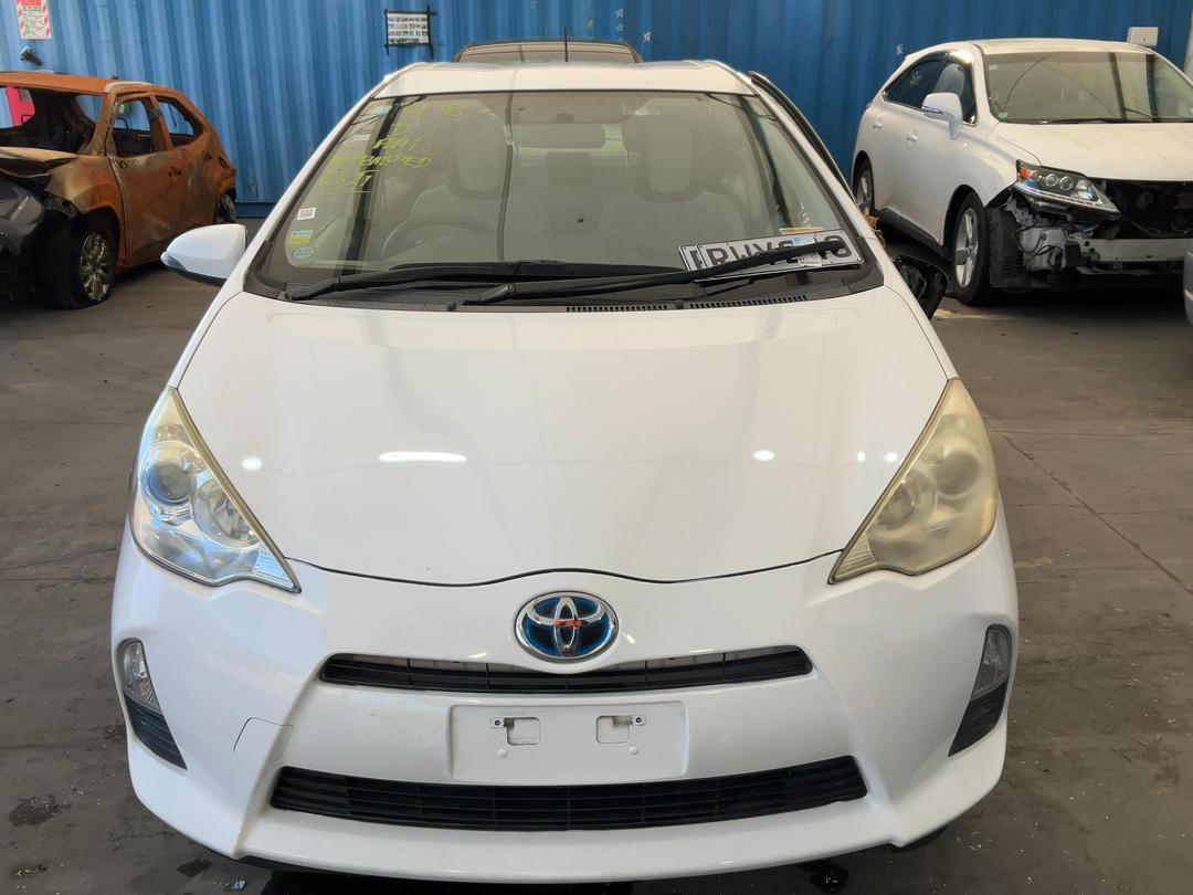 Photo '2' of Toyota Aqua