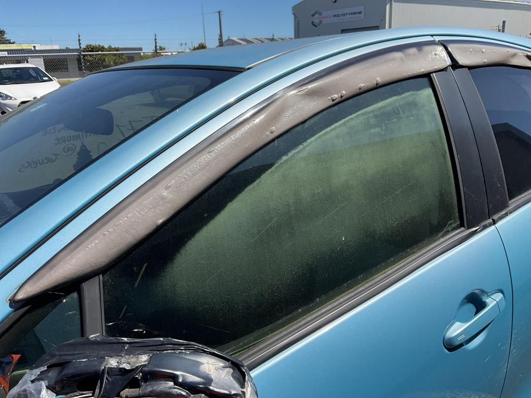 Photo '17' of Toyota Aqua Hybrid