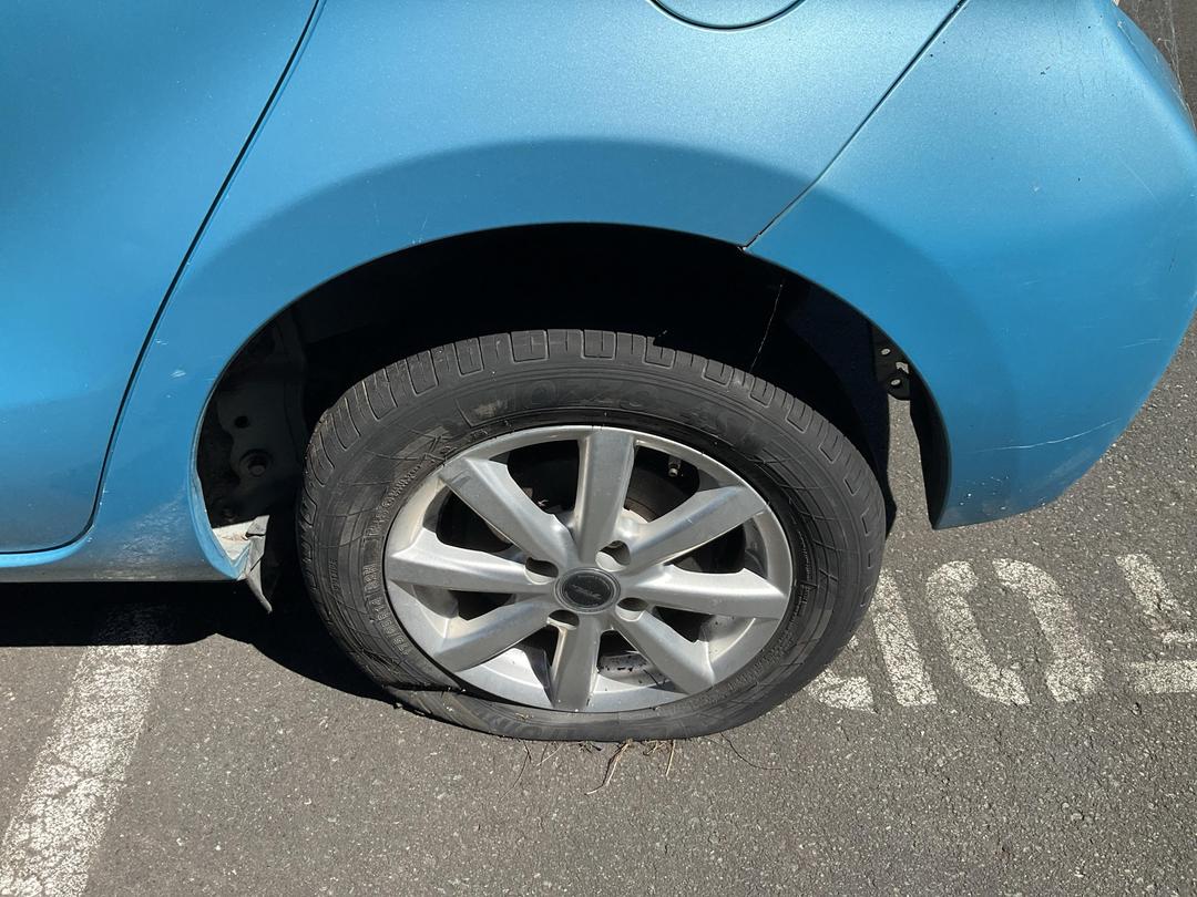 Photo '19' of Toyota Aqua Hybrid