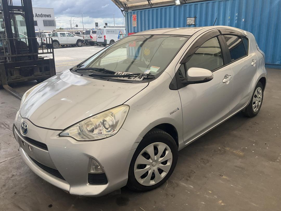 Photo '3' of Toyota Aqua