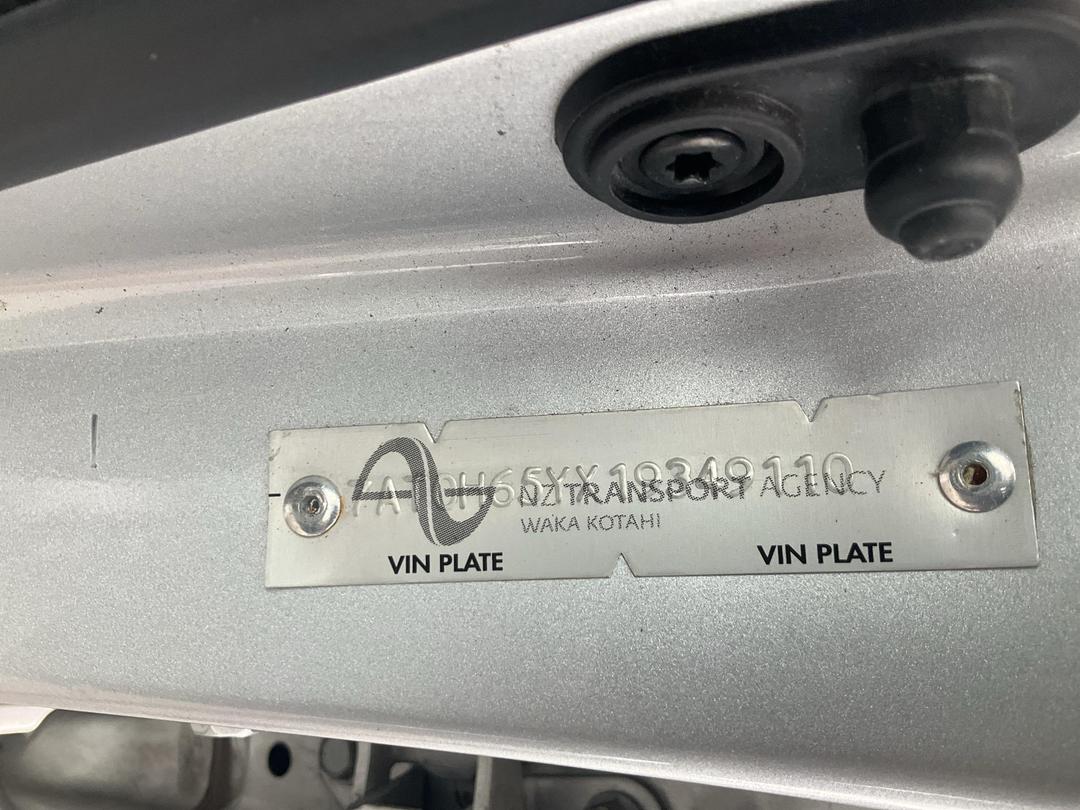 Photo '13' of Toyota Aqua