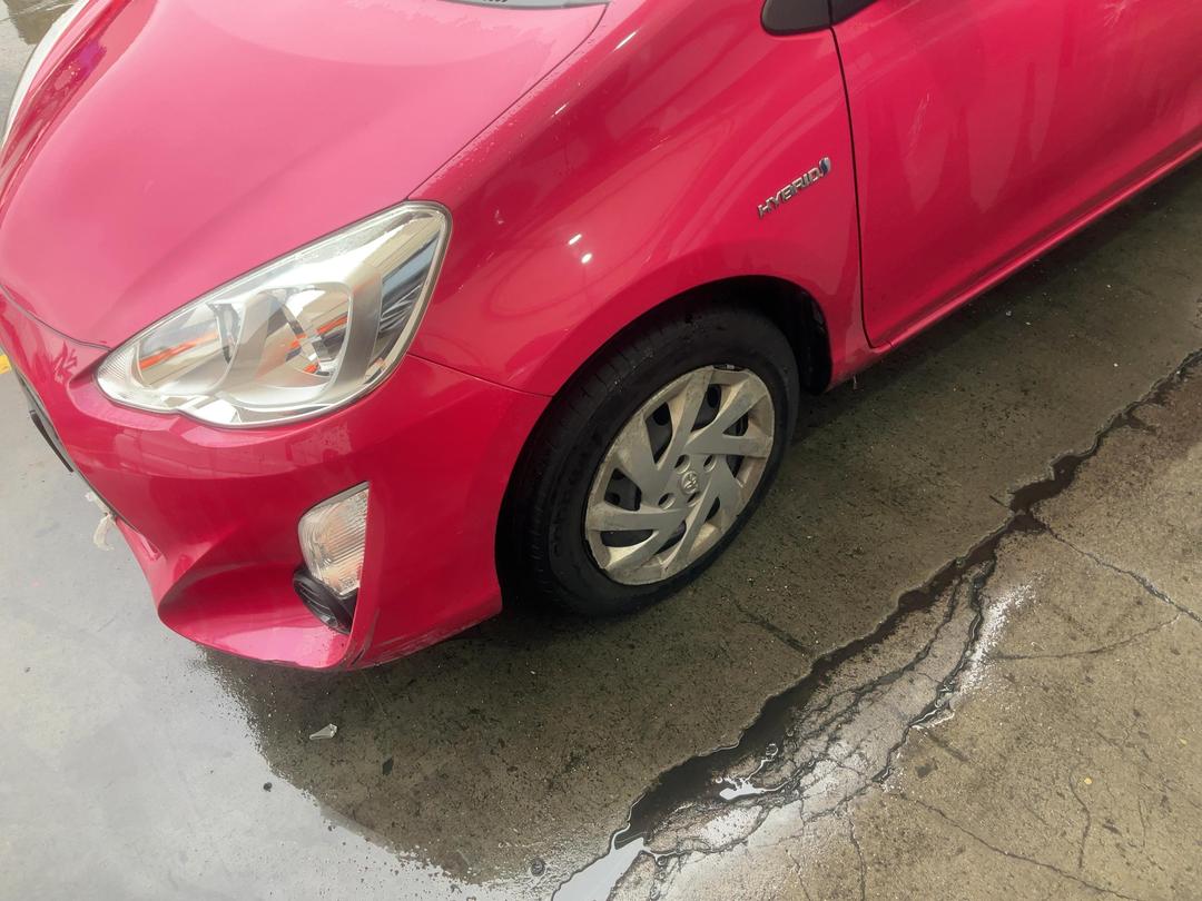 Photo '8' of Toyota Aqua