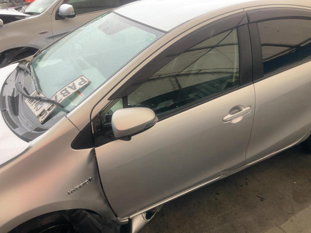 Photo '10' of Toyota Aqua