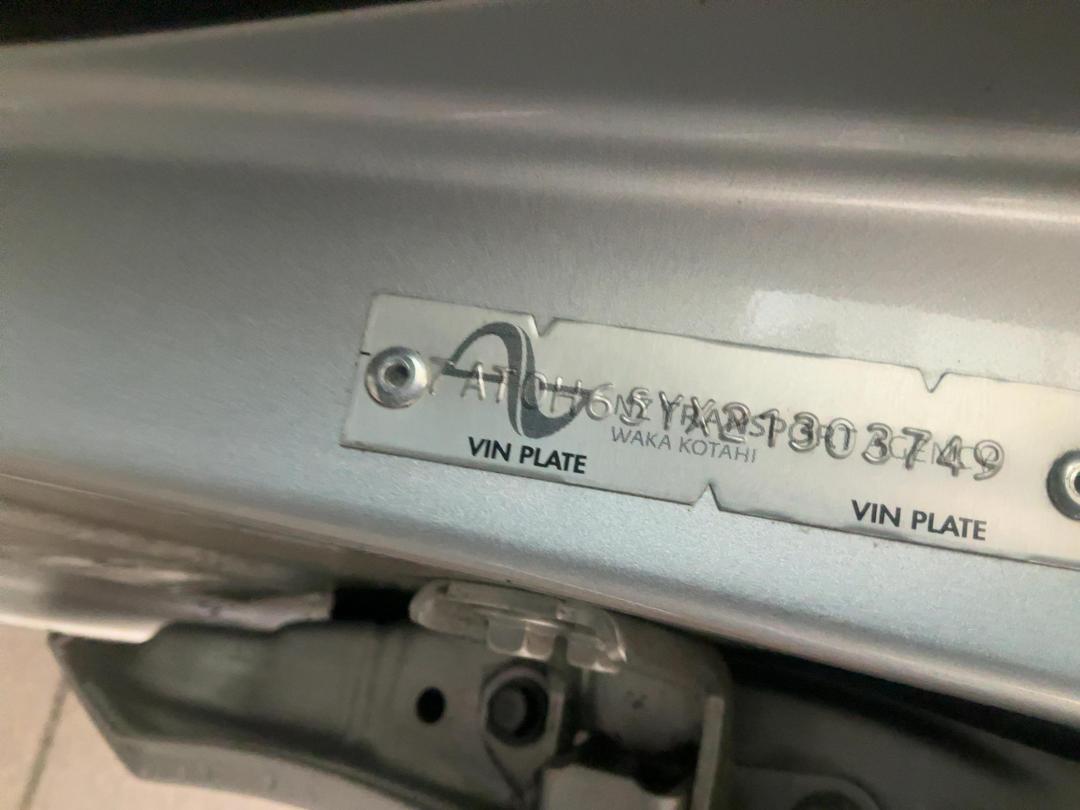 Photo '16' of Toyota Aqua