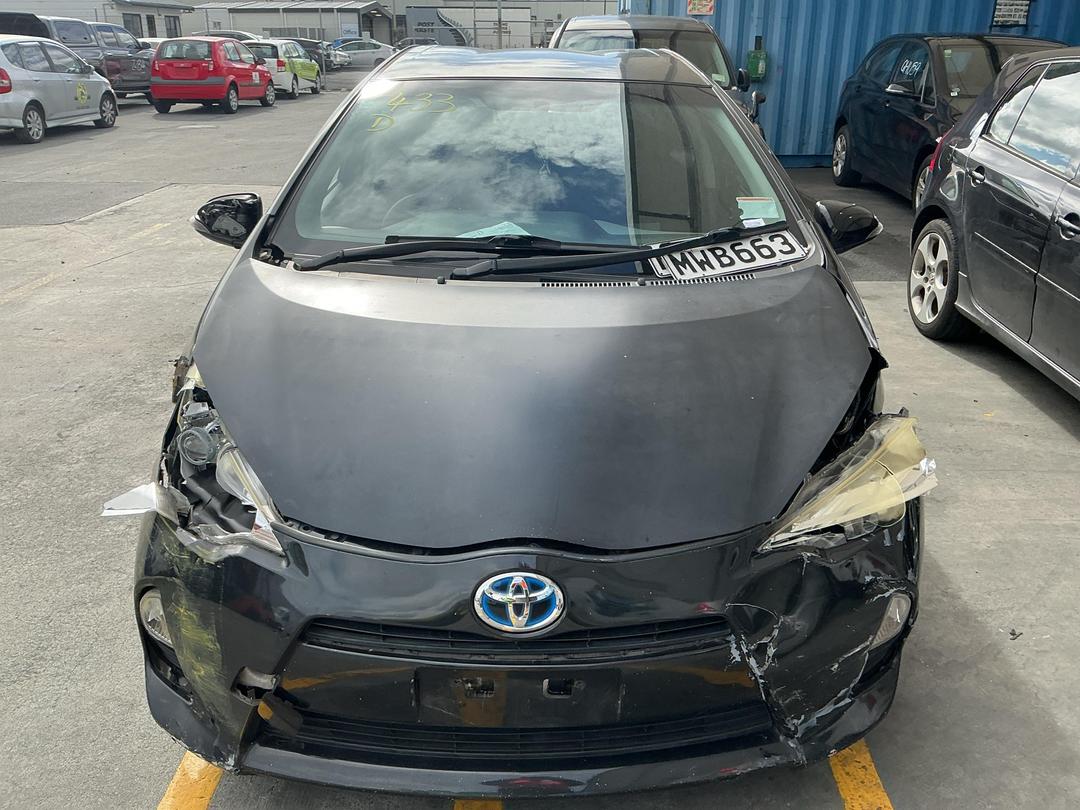 Photo '2' of Toyota Aqua